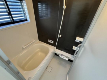 �@�o�X�^�V�����[