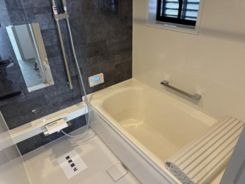 �@�o�X�^�V�����[