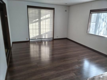 �@���̑������E�X�y�[�X