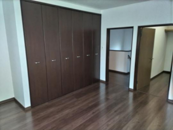 �@���̑������E�X�y�[�X