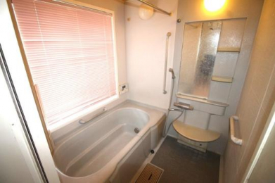 �@�o�X�^�V�����[